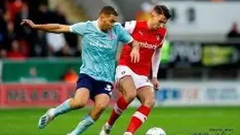 利物浦开局惊艳5连胜，却遭遇9场积分荒：英超之路波澜起伏！